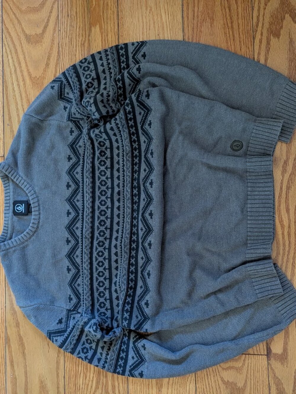 Small archive Volcom Nordic knit sweater